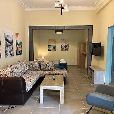 Spacious And Beautiful House بيرايوس المظهر الخارجي الصورة
