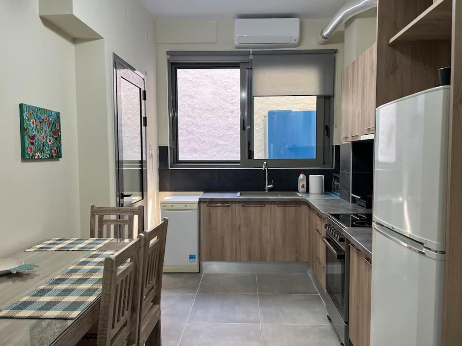 Spacious And Beautiful House بيرايوس المظهر الخارجي الصورة
